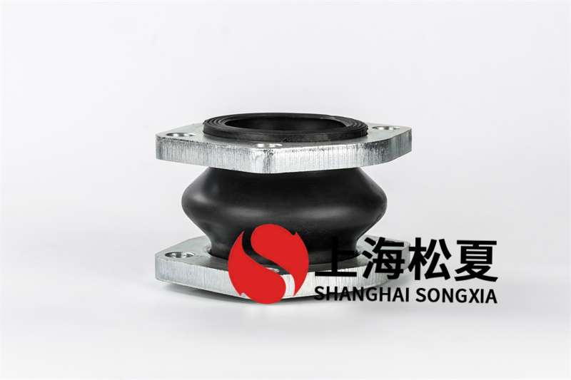 如何防止橡膠軟連接發(fā)生銹蝕狀況？